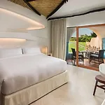 Hotel Cala Di Volpe, A Luxury Collection Hotel, Costa Smeralda 5*
