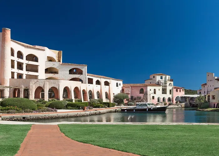 酒店 Cala Di Volpe, A Luxury Collection Hotel, Costa Smeralda 切尔沃港