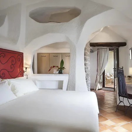 Отель Cala Di Volpe, A Luxury Collection Hotel, Costa Smeralda 5*