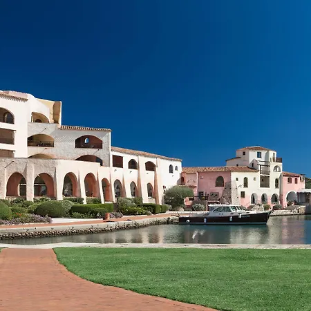 酒店 Cala Di Volpe, A Luxury Collection Hotel, Costa Smeralda 切尔沃港